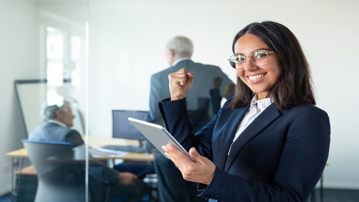 como entrar no mercado de trabalho